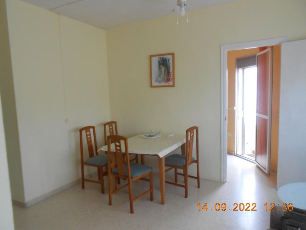 Apartment On The Sea Torrevieja Exterior foto